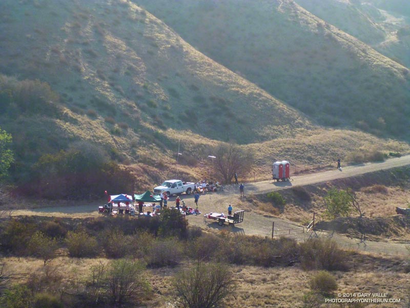 The Las Llajas Canyon aid station at about mile 9 of the 50K and 30K. 30K runners continue (left) up Las Llajas Canyon and 50K runners do the 11 mile out and back to Tapo Canyon, starting with Hot Dog Hill, then run up Las Llajas Canyon.