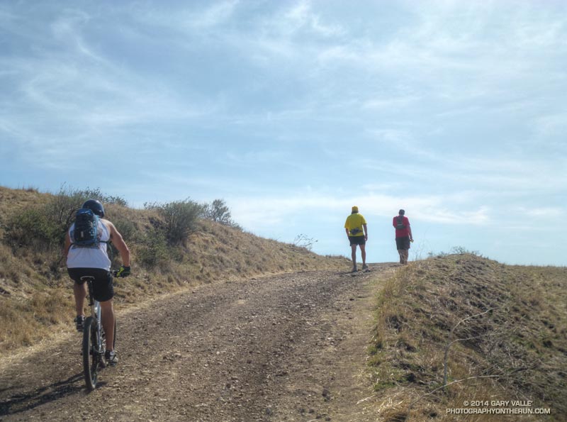 The top of the Las Llajas climb. Only about six miles to go!