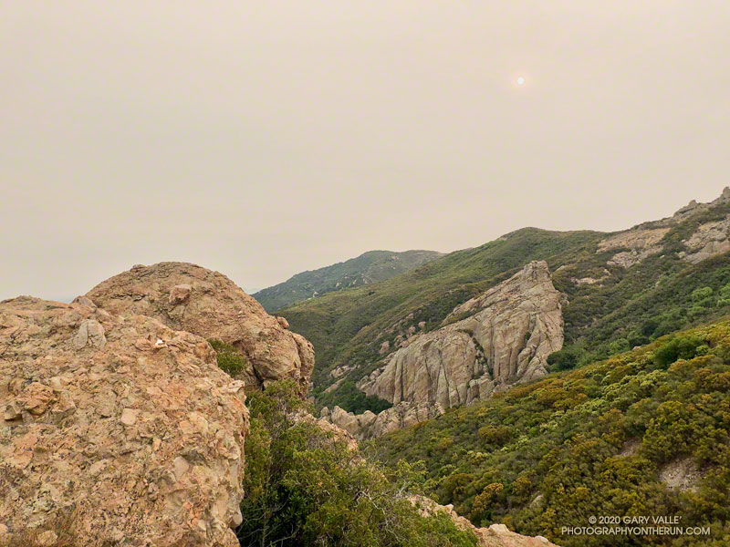 The north slopes of Boney Mountain from the Western Ridge route. 