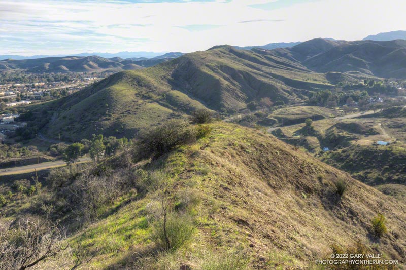 Looking down the East/Northeast Ridge of Ladyface. The north end of Heartbreak Ridge is across Kanan Road.