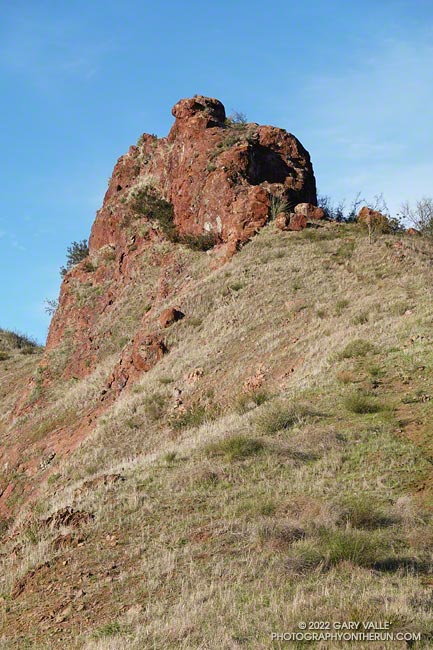 'Little Rock' on the East/Northeast Ridge of Ladyface. A short Class III route ascends the area in shadow.