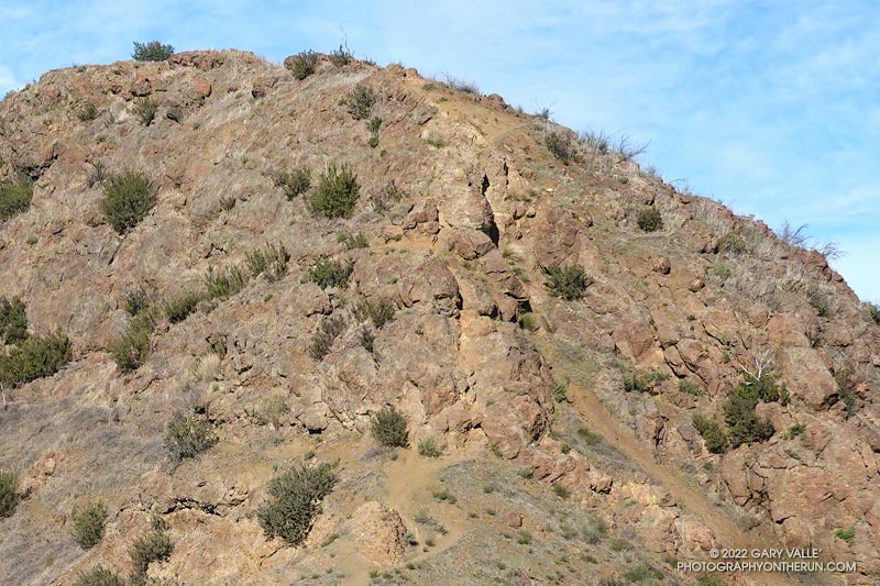 Looking back up at the steepest section of the East/Southeast Ridge, This section requires using the hands.