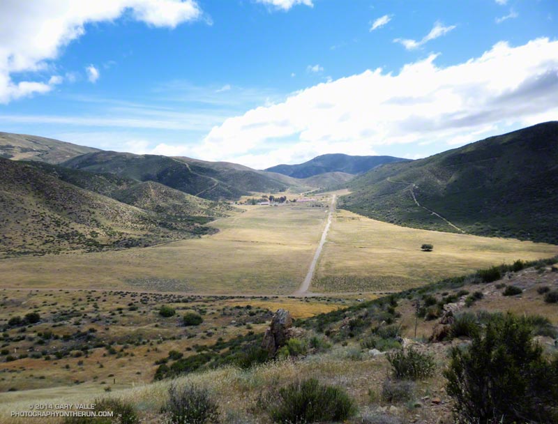 Ranch land about 2.4 miles into the 6 mile climb from the Aqua Dulce Aid Station to Sierra Pelona Ridge.