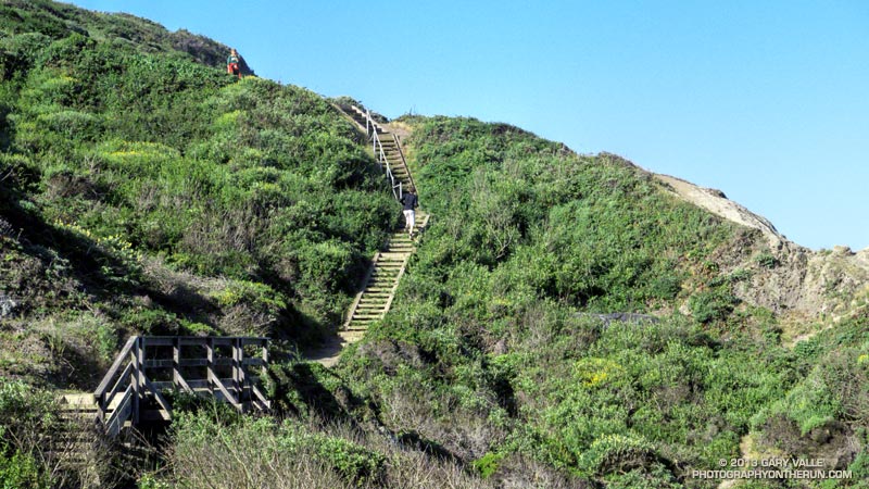 Running the steps up to Battery Crosby.