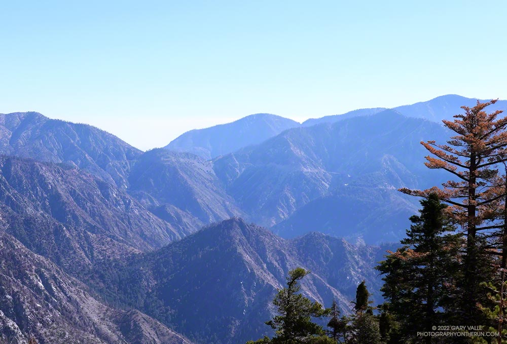 Left to right: Mt. Williamson, Islip Saddle, Mt. Lewis, Mt. Islip, Throop Peak