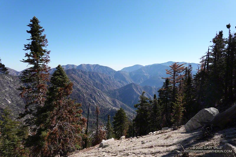 Mt. Williamson, Islip Saddle, Mt. Lewis, Mt. Islip, Throop Peak from Twin Peaks..